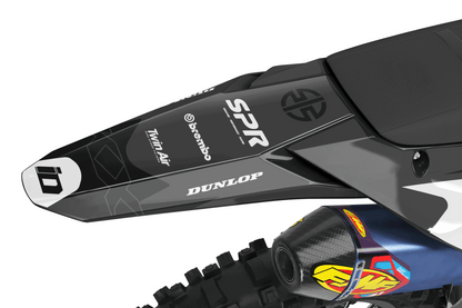 Kawasaki Semi-Custom "Loop" Black/Gray